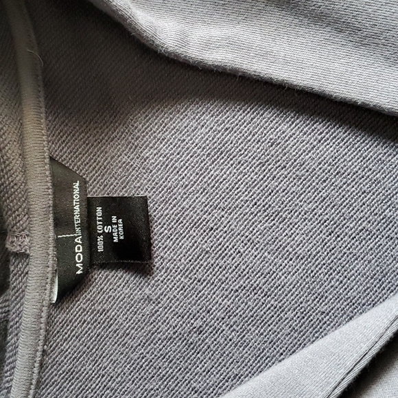 MODA INTERNATIONAL long hoodie with kangaroo pock mid thigh length size S - Picture 2 of 6